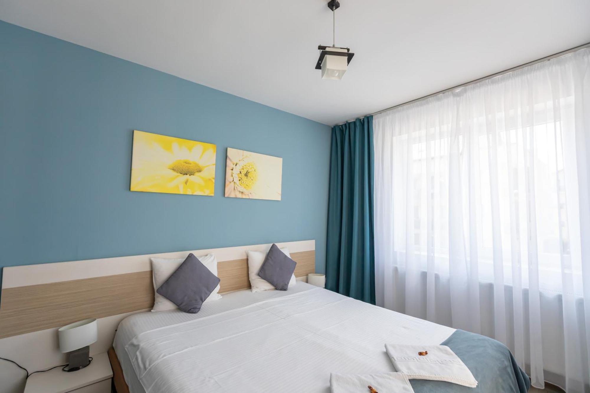Montana Studios Braşov Extérieur photo